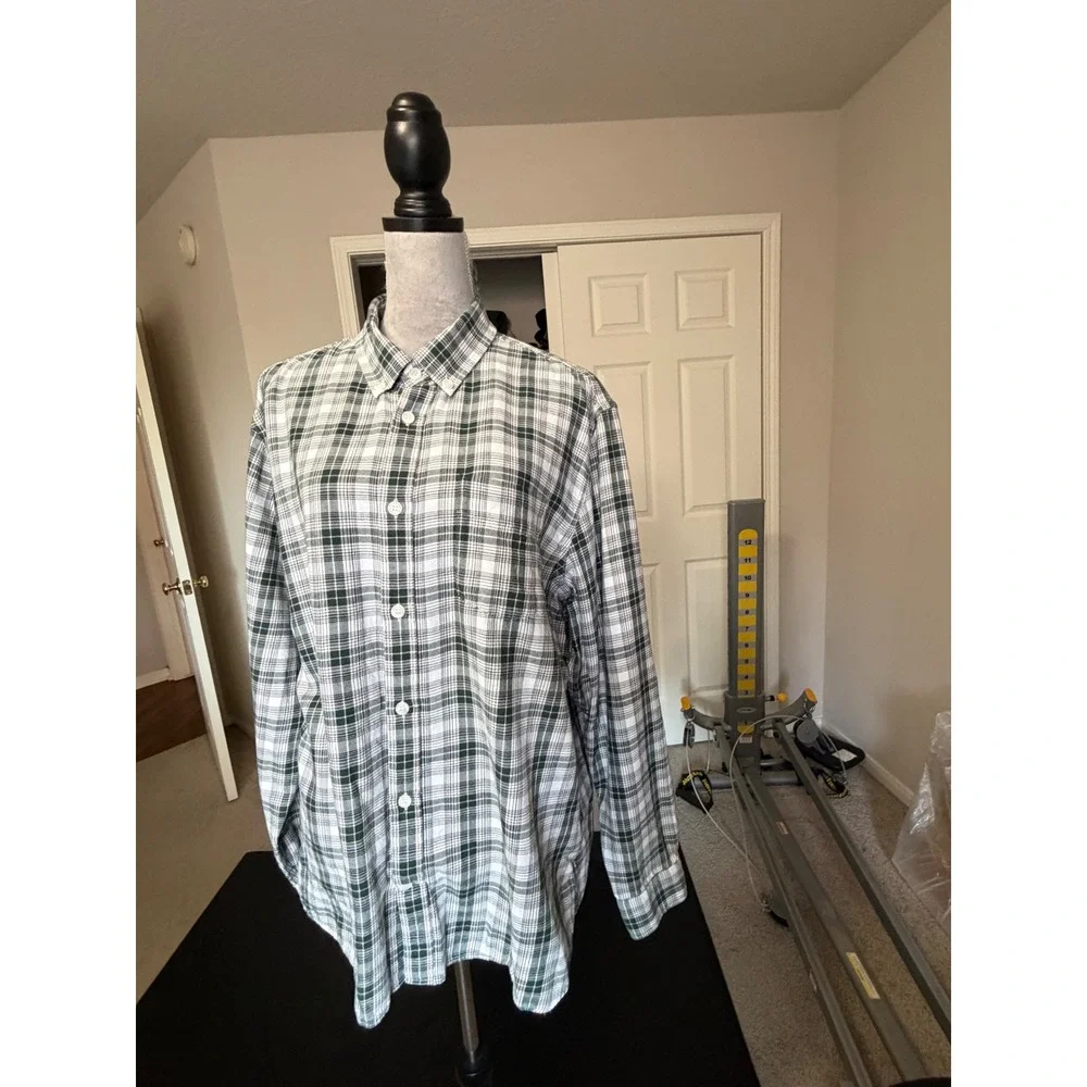Banana Republic XL Slim Fit Plaid Button Down Shirt Green Light pink Long Sleeve